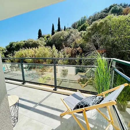 T2 Grand Standing Neuf - Centre Et Plages - 4 Personnes - Parking Prive * Ajaccio (Corsica)