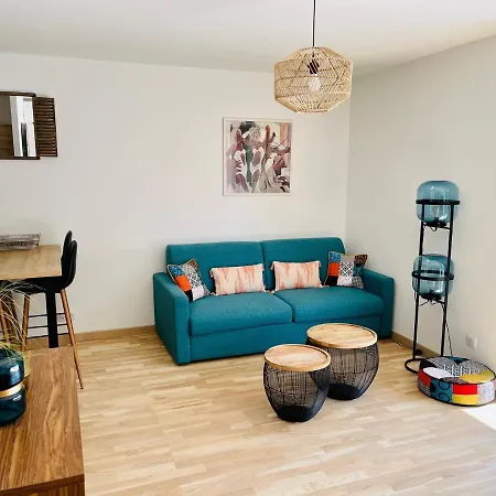 T2 Grand Standing Neuf - Centre Et Plages - 4 Personnes - Parking Prive * Αζάτσιο